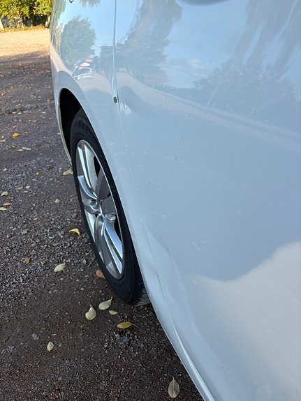 Peugeot 308 SW 12 of 12