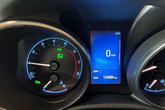 Toyota Auris 17 of 21