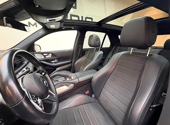 Mercedes-Benz GLE350 de 8 of 16