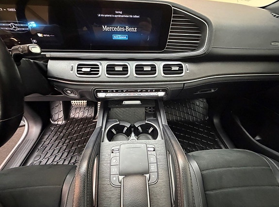 Mercedes-Benz GLE350 de 12 of 16