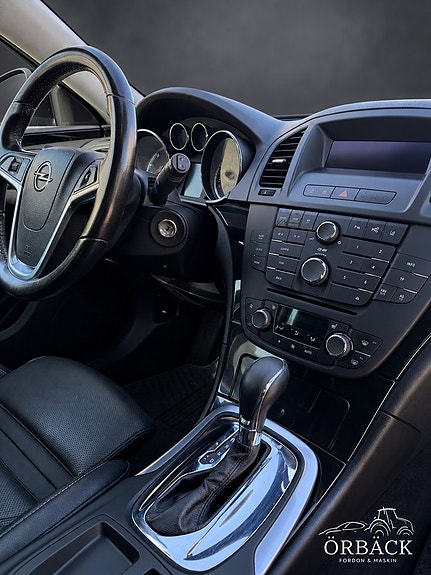 Opel Insignia 10 of 16
