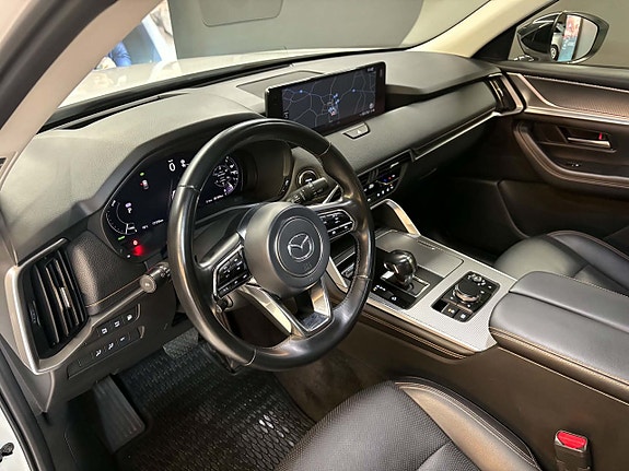 Mazda CX-60 13 of 18