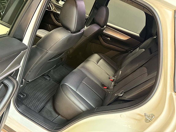 Mazda CX-60 9 of 18