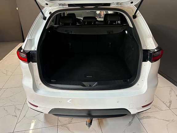 Mazda CX-60 12 of 18