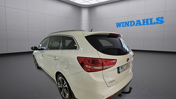 Kia Ceed 4 of 7