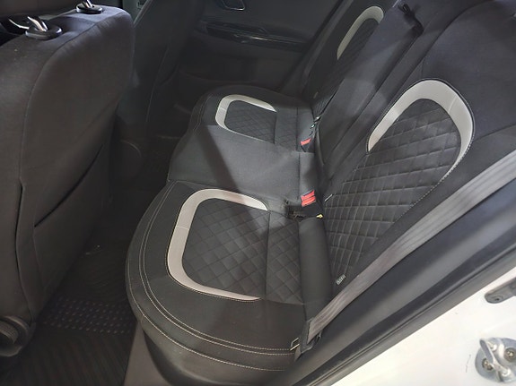 Kia Ceed 6 of 7