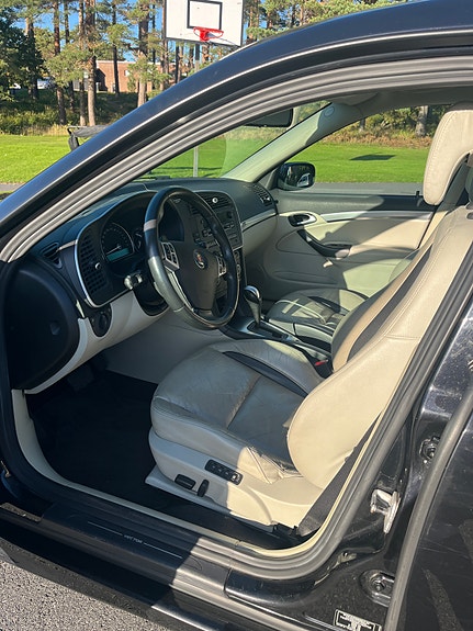Saab 9-3 4 of 19