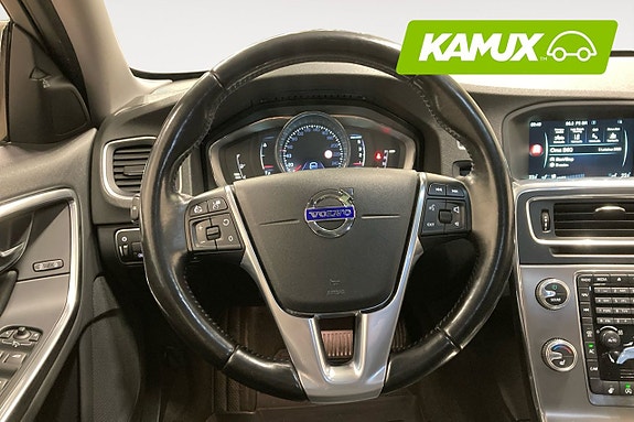 Volvo S60 Cross Country 12 of 22