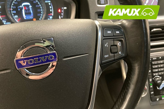Volvo S60 Cross Country 22 of 22