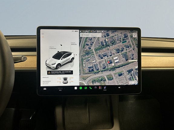 Tesla Model Y 11 of 23