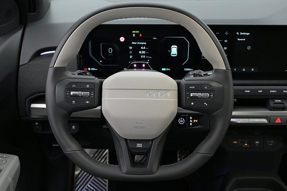 Kia EV3 7 of 27