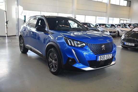Peugeot 2008 2 of 16