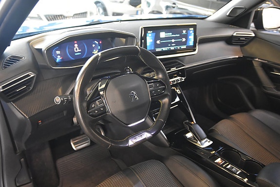Peugeot 2008 6 of 16