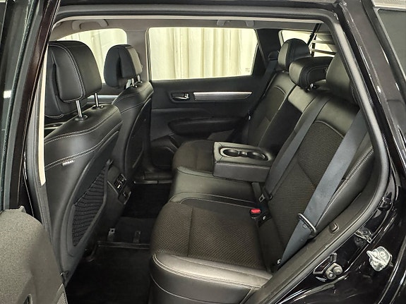 Renault Koleos 27 of 29