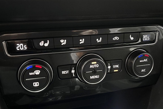 Volkswagen Tiguan 17 of 19