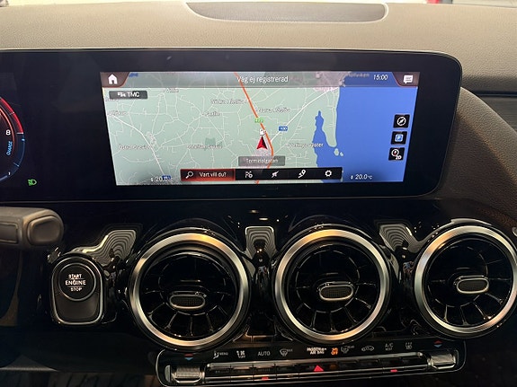Mercedes-Benz B250 e 9 of 15