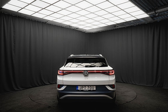Volkswagen ID.4 8 of 19