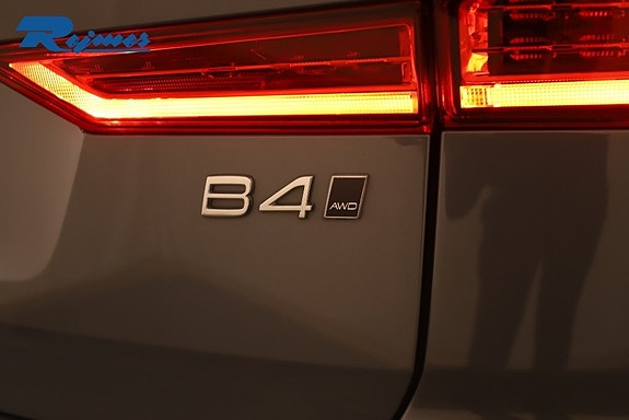 Volvo XC60 17 of 24