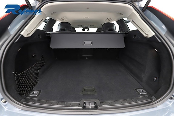 Volvo XC60 18 of 24