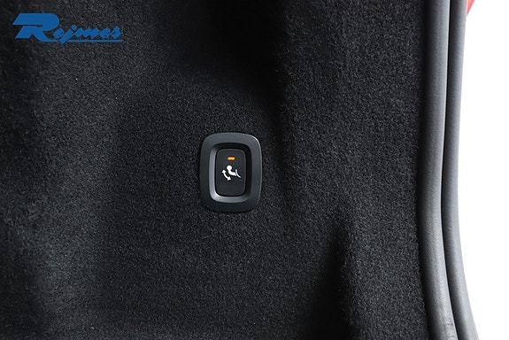 Volvo XC60 19 of 24