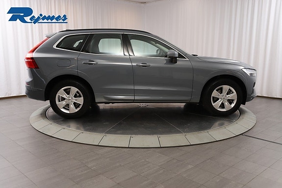 Volvo XC60 8 of 24