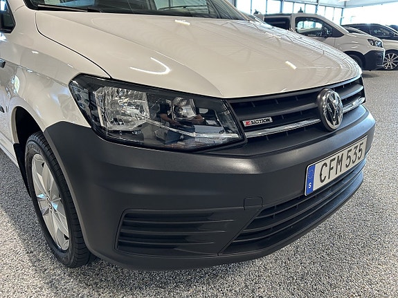 Volkswagen Caddy 6 of 27