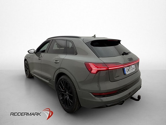 Audi e-tron 6 of 30
