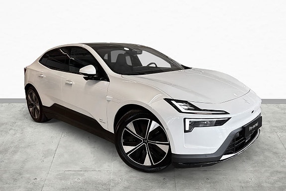 Polestar 4 10 of 30