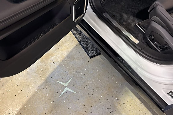 Polestar 4 25 of 30