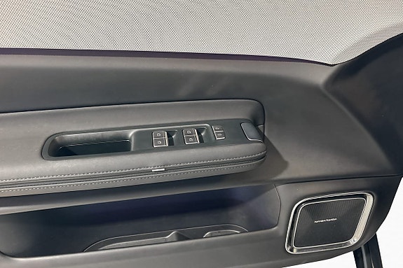 Polestar 4 23 of 30