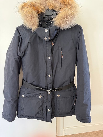Product image 1 of 7