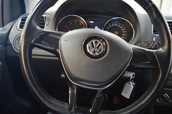 Volkswagen Polo 14 of 18