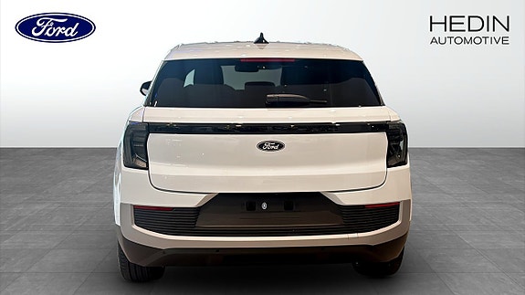 Ford Explorer 6 of 13