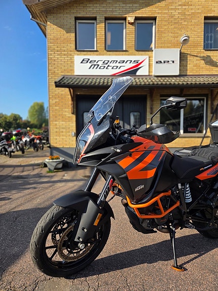 KTM 1290 Super Adventure -20 3 of 9