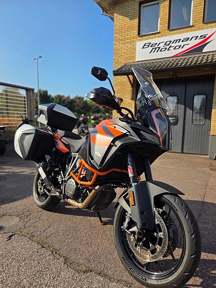 KTM 1290 Super Adventure -20 2 of 9