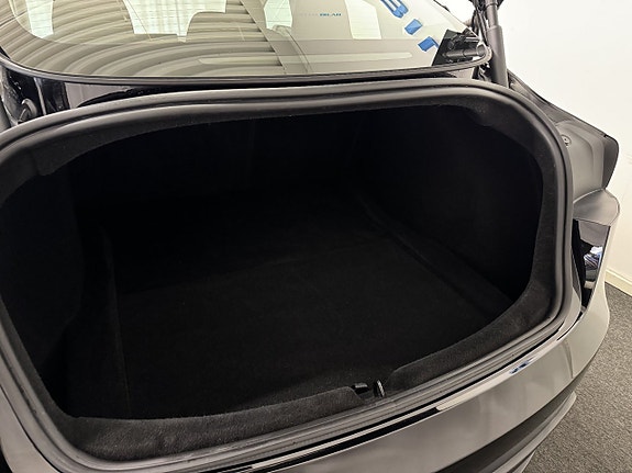 Tesla Model 3 14 of 24