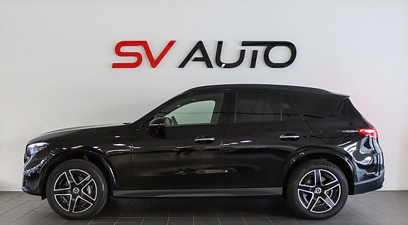 Mercedes-Benz GLC300 e 3 of 23