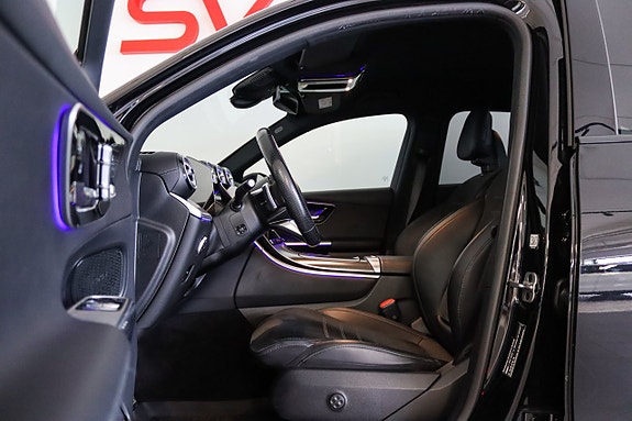 Mercedes-Benz GLC300 e 6 of 23