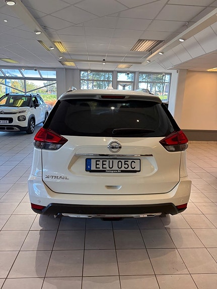 Nissan X-Trail 7 of 21