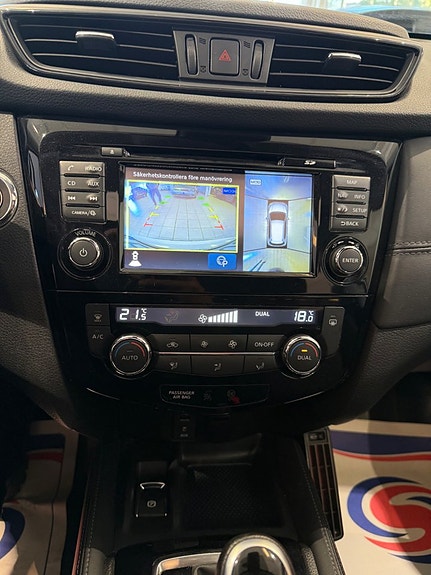 Nissan X-Trail 15 of 21