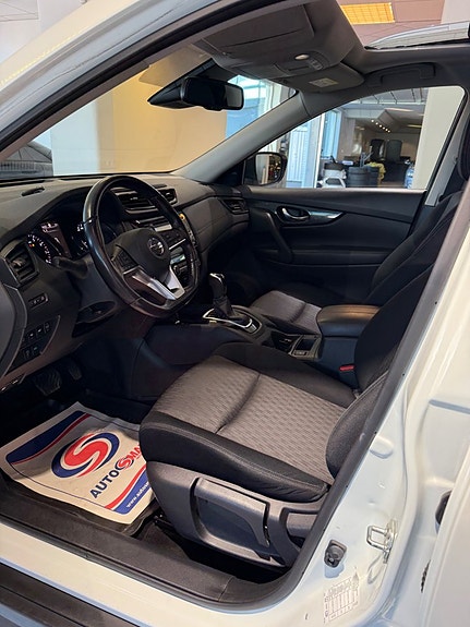Nissan X-Trail 8 of 21