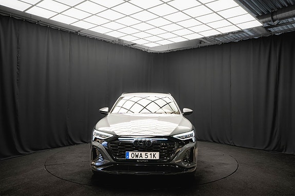Audi Q8 e-tron 4 of 23