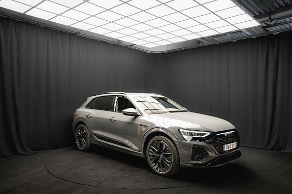 Audi Q8 e-tron 5 of 23