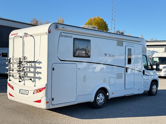Dethleffs Just 90 T7052 DBM - Queenbed - Nyservad - Taksäng - B-kort 4 of 21