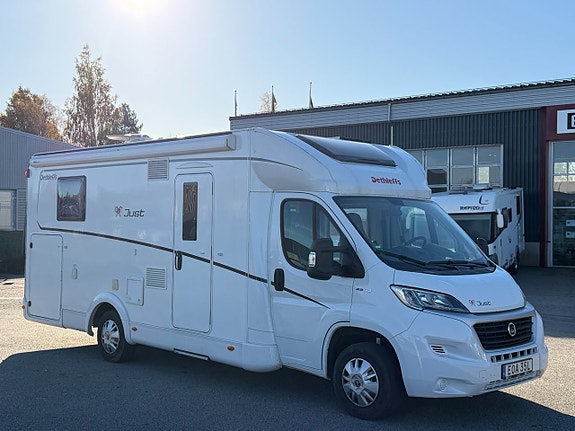 Dethleffs Just 90 T7052 DBM - Queenbed - Nyservad - Taksäng - B-kort 2 of 21