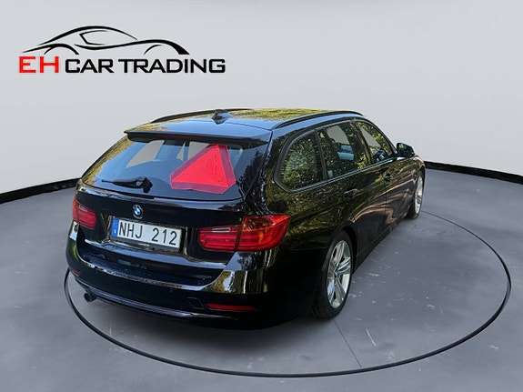 BMW 320d 5 of 12