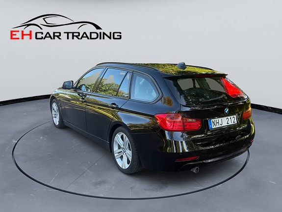 BMW 320d 4 of 12