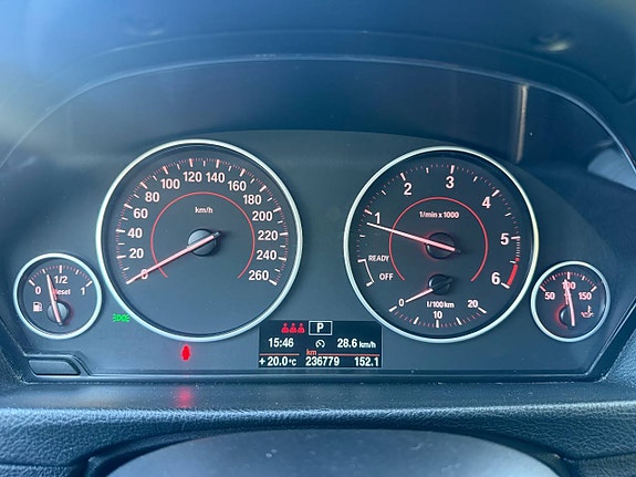 BMW 320d 10 of 12