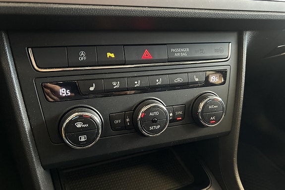 Seat Leon 22 of 24