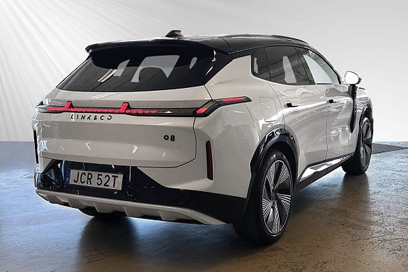Lynk & Co 08 4 of 22